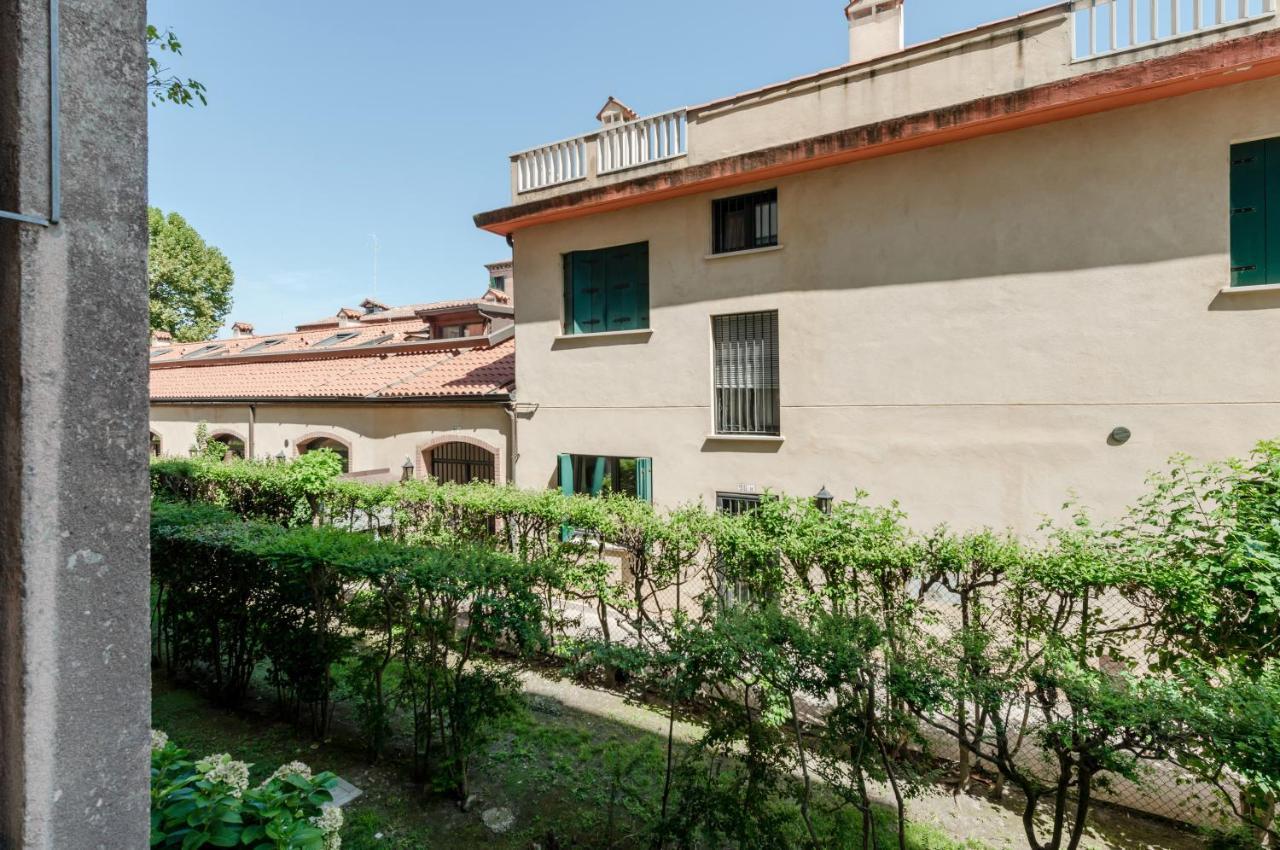 Venezia- S. Lucia Train Station Lovely Apartment! Veneza Exterior foto